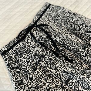 Elegant Black and White A-Line Skirt